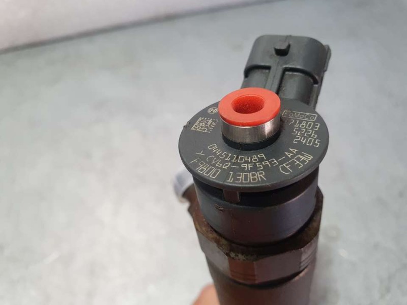 Recambio de inyector para ford fiesta (ccn) trend referencia OEM IAM CV6Q9F593AA 0445110489 BOSCH