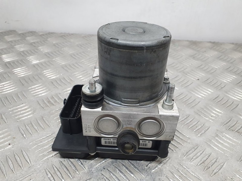 Recambio de abs para citroën c5 berlina exclusive referencia OEM IAM 9674804480 0265251413 BOSCH