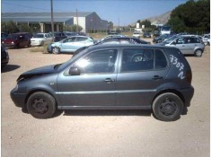 VOLKSWAGEN POLO BERLINA (6N1)
