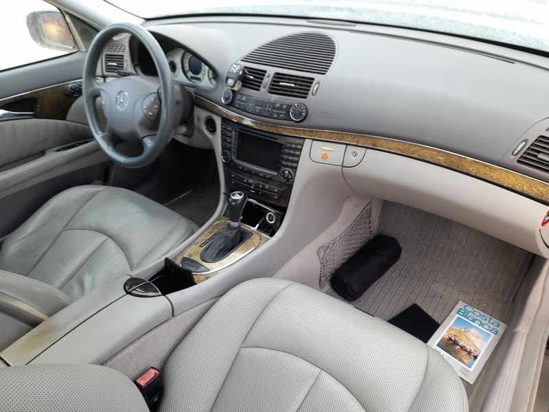 mercedes-benz clase e (w211) del año 2003
