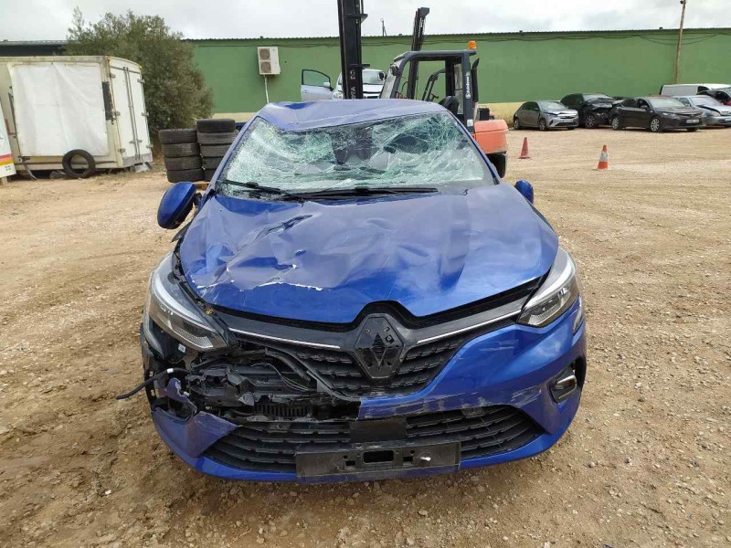 renault clio v del año 2020