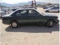 MERCEDES-BENZ CLASE E (W124) BERLINA