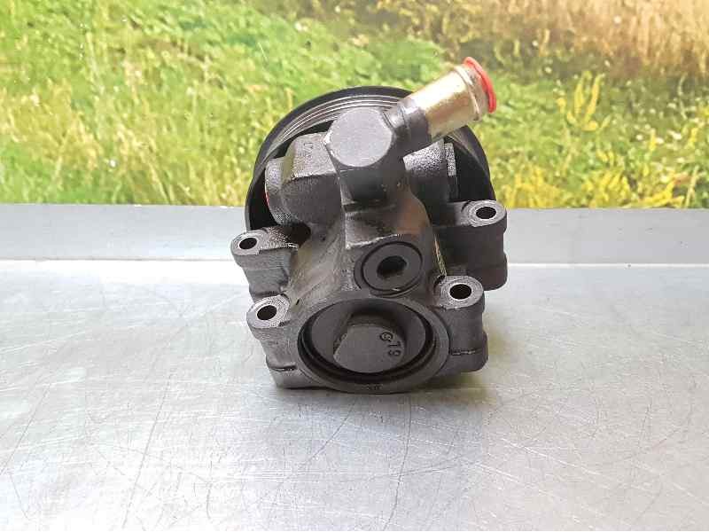 Recambio de bomba direccion para ford focus turnier (cak) ghia referencia OEM IAM 9ED1200  
