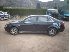 AUDI A4 BERLINA (8E)