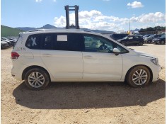 VOLKSWAGEN TOURAN (5T1)