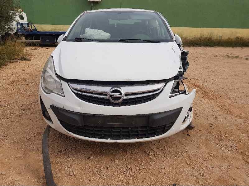 opel corsa d del año 2013