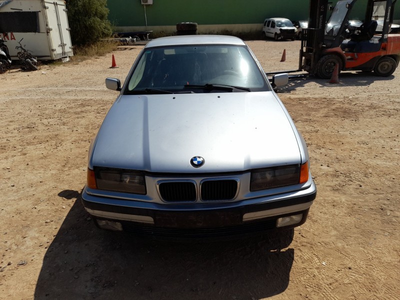 bmw 3 compact (e36) del año 1997