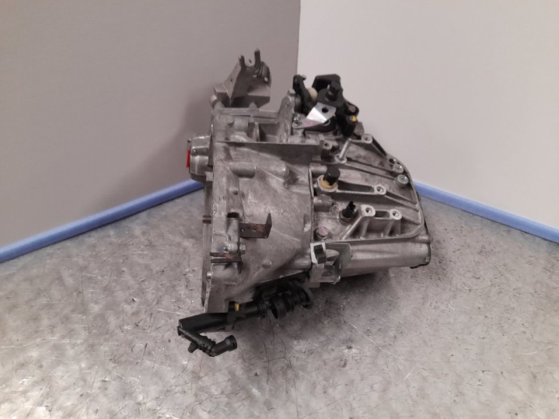 Recambio de caja cambios para citroën c5 berlina exclusive referencia OEM IAM 20MB28 0954839 6VELOCIDADES