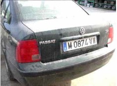 VOLKSWAGEN PASSAT BERLINA (3B2)