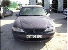 OPEL VECTRA B BERLINA