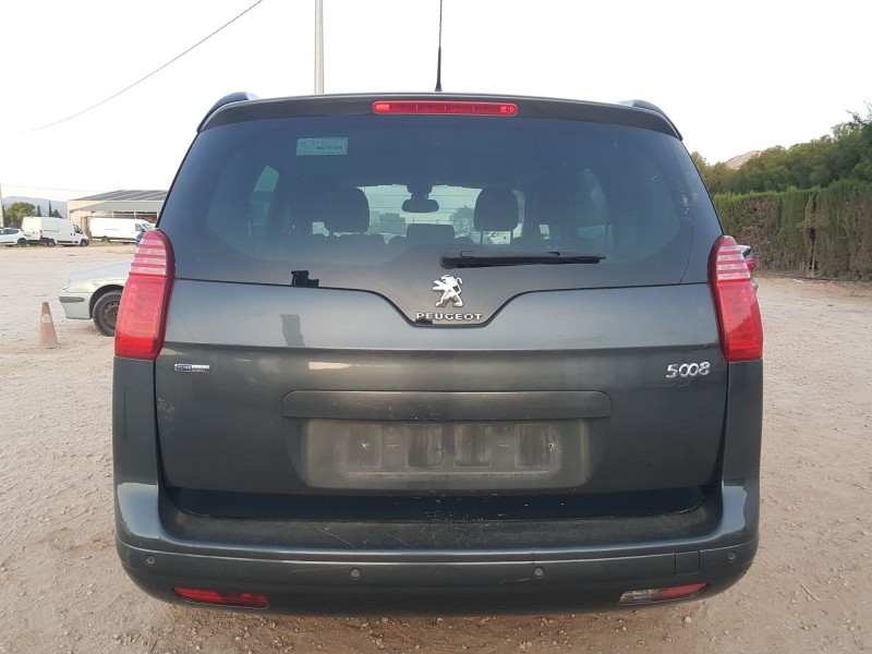 peugeot 5008 (0u_, 0e_) del año 2016
