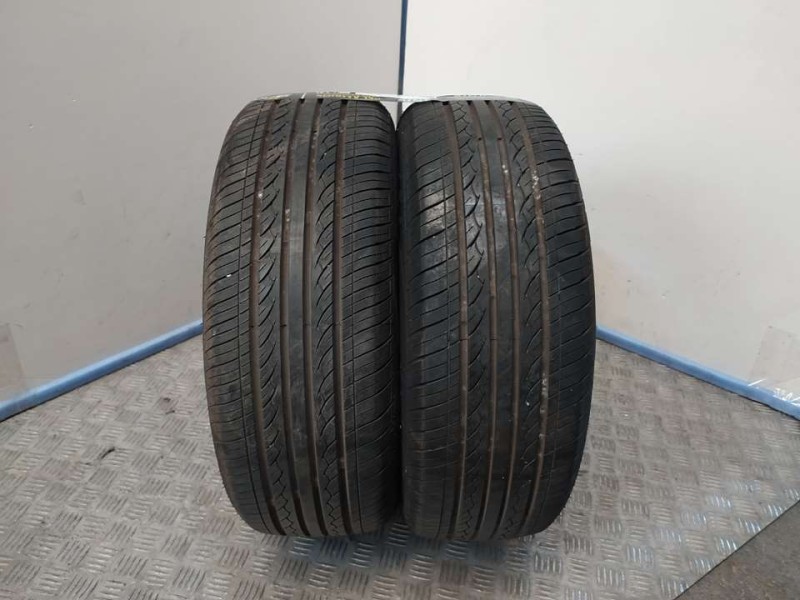 Recambio de neumatico pareja para neumaticos reutilizados - referencia OEM IAM 185551582V 185/55/15/82V HIFLY
