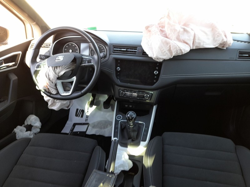 seat arona (kj7, kjp) del año 2019