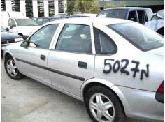 OPEL VECTRA B BERLINA