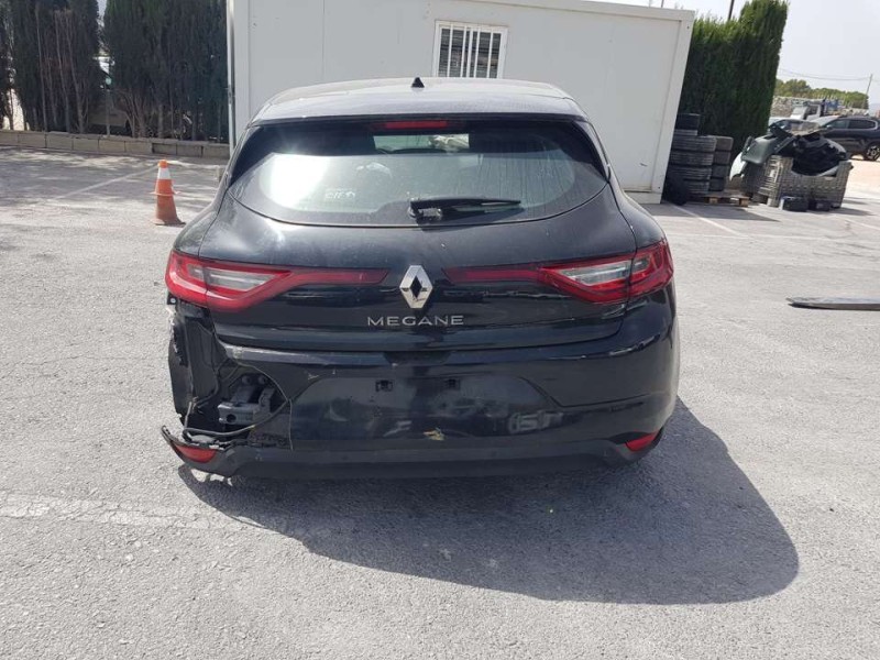 renault megane iv berlina 5p del año 2017