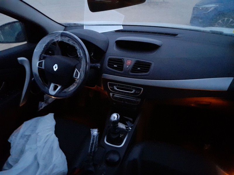 renault fluence (l3_) del año 2010