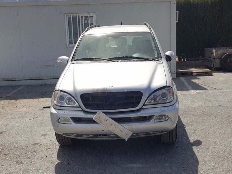 mercedes-benz clase m (w163) del año 2004