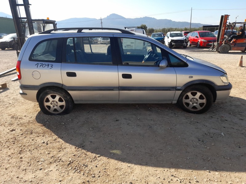 opel zafira a monospace (t98) del año 1999