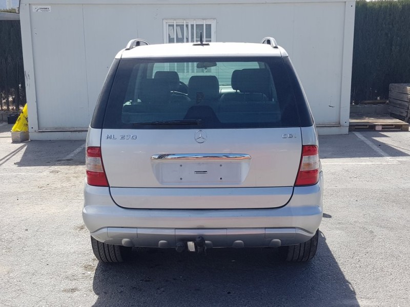 mercedes-benz clase m (w163) del año 2004