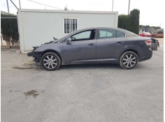 TOYOTA AVENSIS (T27)