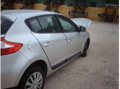 RENAULT MEGANE III BERLINA 5 P