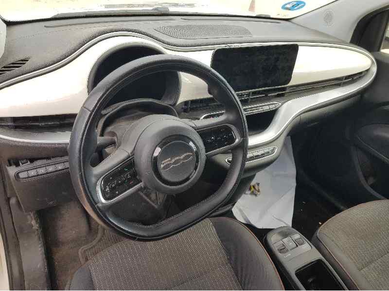 fiat 500 e del año 2022