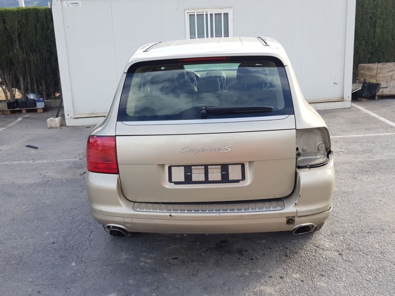 porsche cayenne (typ 9pa) del año 2006