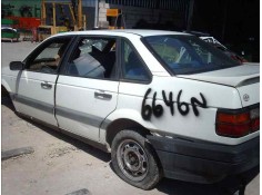 VOLKSWAGEN PASSAT BERLINA (312)