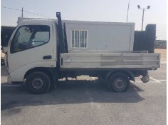TOYOTA DYNA 2001