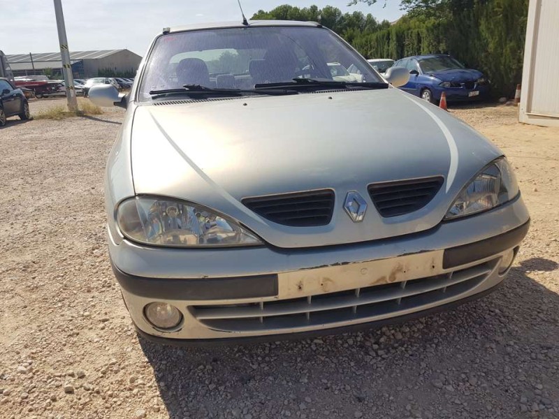 renault megane i fase 2 berlina (ba0) del año 2002