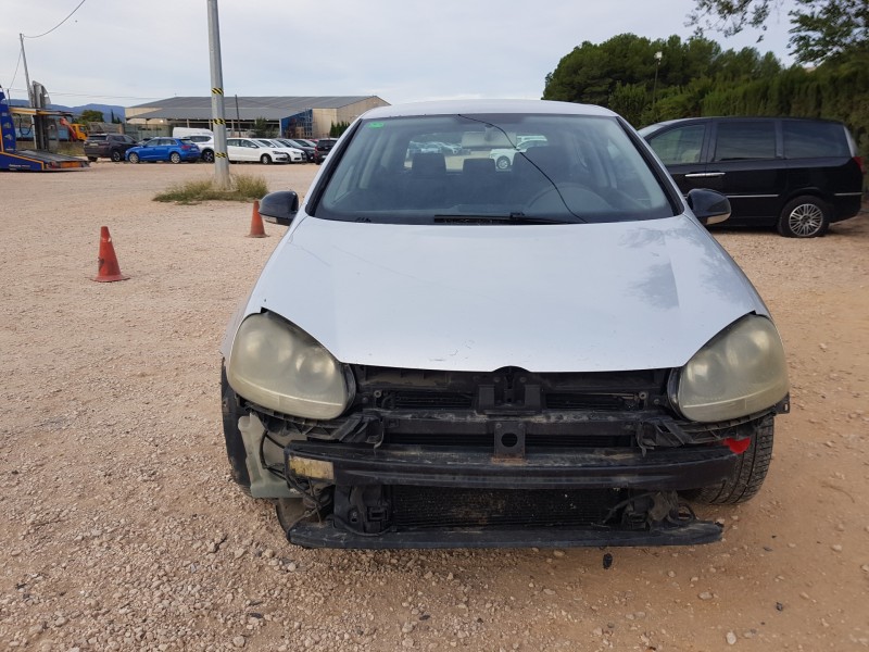 volkswagen golf v berlina (1k1) del año 2004