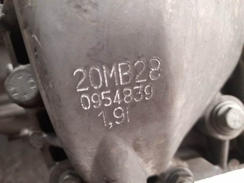 Recambio de caja cambios para citroën c5 berlina exclusive referencia OEM IAM 20MB28 0954839 6VELOCIDADES