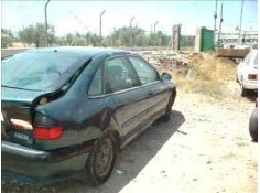 RENAULT LAGUNA (B56)