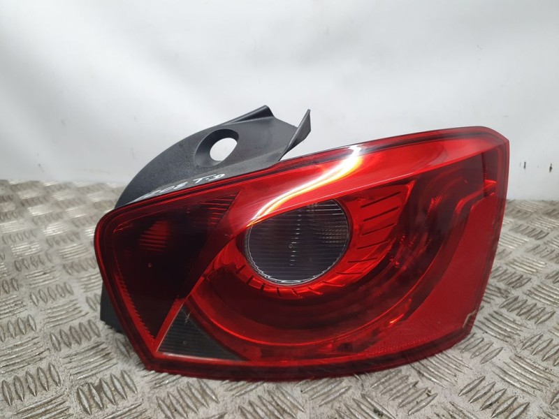 Recambio de piloto trasero derecho para seat ibiza (6j5) reference referencia OEM IAM 0283956100  