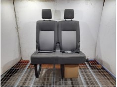 Recambio de asiento trasero izquierdo para toyota hi-ace referencia OEM IAM  RECLINABLE 3ª O 4ª FILA TOCADO