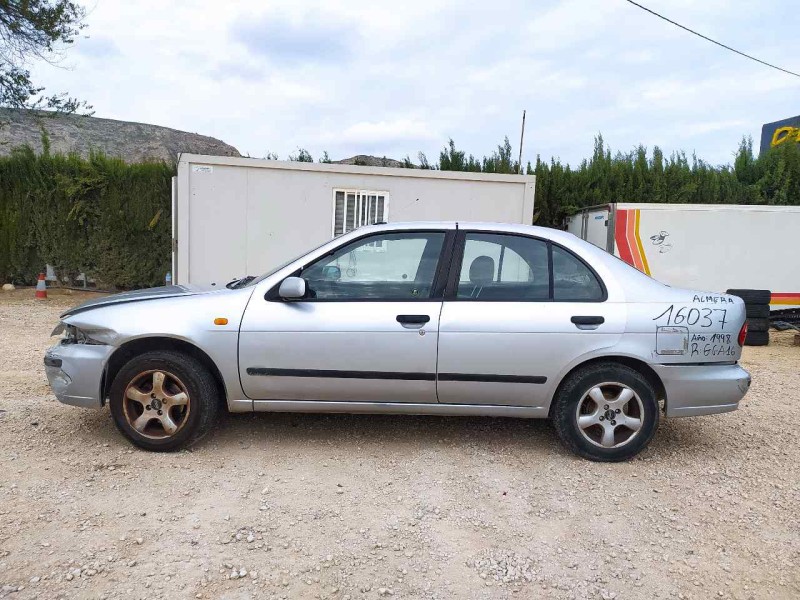 nissan almera (n15) del año 1998