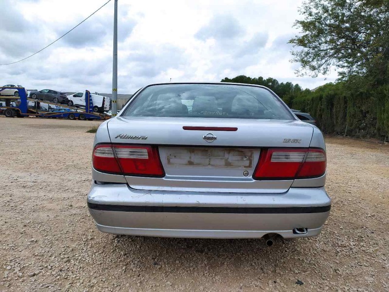 nissan almera (n15) del año 1998
