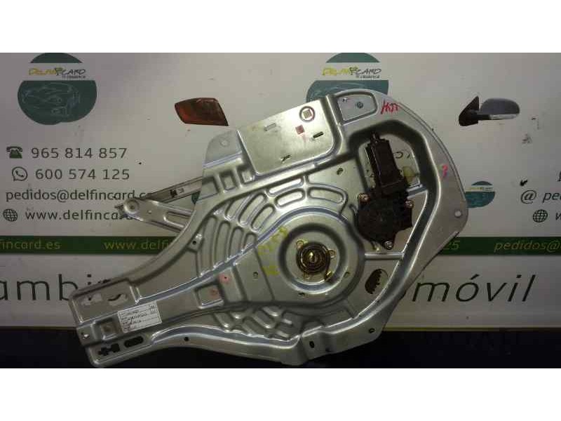 Recambio de elevalunas delantero izquierdo para hyundai tucson (jm) 2.0 crdi comfort (4wd) referencia OEM IAM 824702E010 2 PINS 