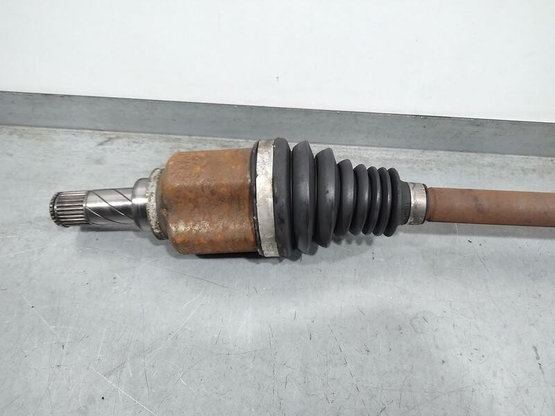 Recambio de transmision delantera derecha para dacia dokker ambiance referencia OEM IAM 391006276R  