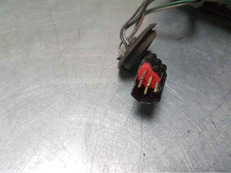 Recambio de retrovisor izquierdo para ford focus turnier (cak) ghia referencia OEM IAM  5 PINS-CLAVIJA ROTA ELECTRICO