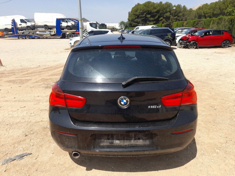 bmw 1 (f20) del año 2016