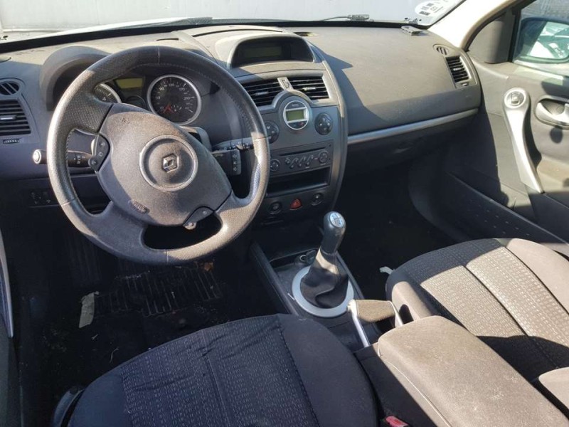 renault megane ii berlina 5p del año 2008