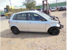 VOLKSWAGEN POLO (9N3)