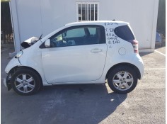 TOYOTA IQ
