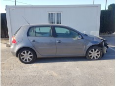 VOLKSWAGEN GOLF V BERLINA (1K1)