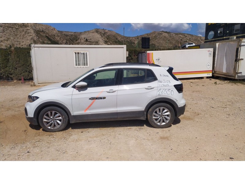volkswagen t-cross (c11, d31) del año 2023