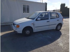 VOLKSWAGEN POLO BERLINA (6N1)