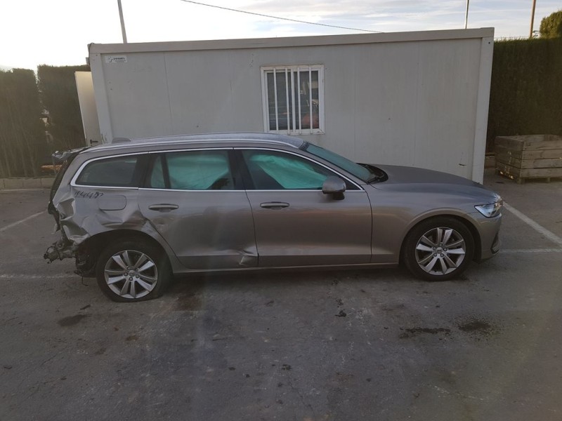volvo v60 familiar del año 2019