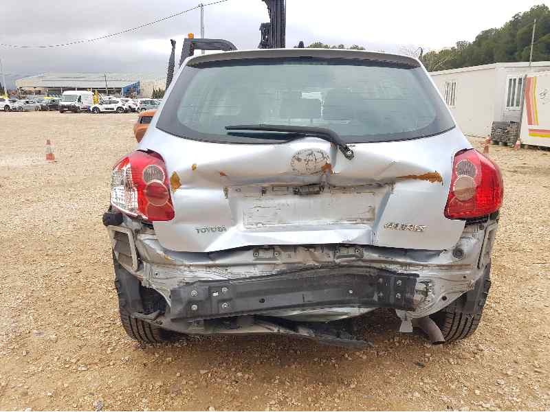 toyota auris del año 2009