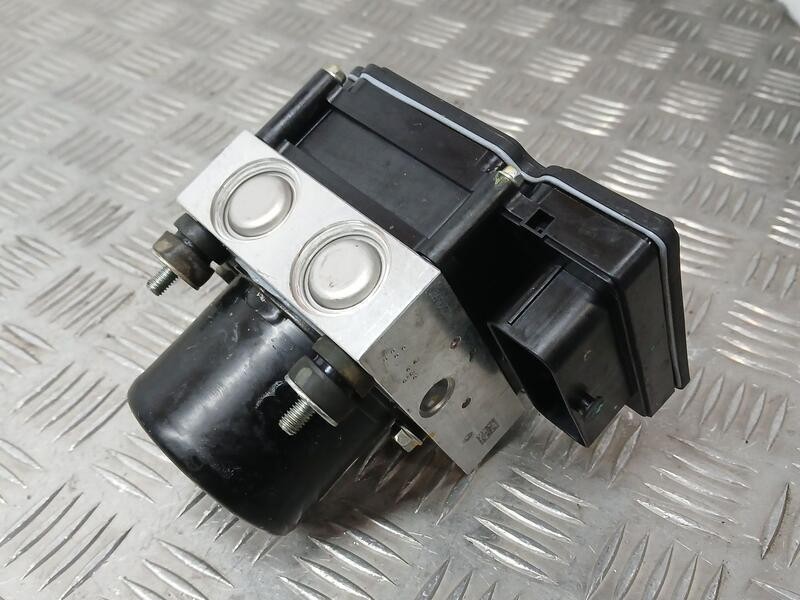 Recambio de abs para dr 5.0 unica referencia OEM IAM 207000332AA  207ESC